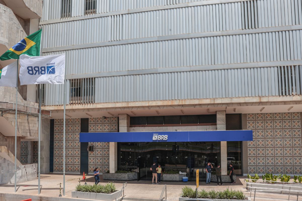 Presidente do BRB afirma que o banco não vai quebrar e está “cada vez mais sólido”