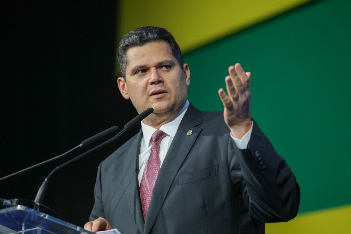 Senado prepara votação sobre aposentadoria especial para agentes de saúde após movimento no STF