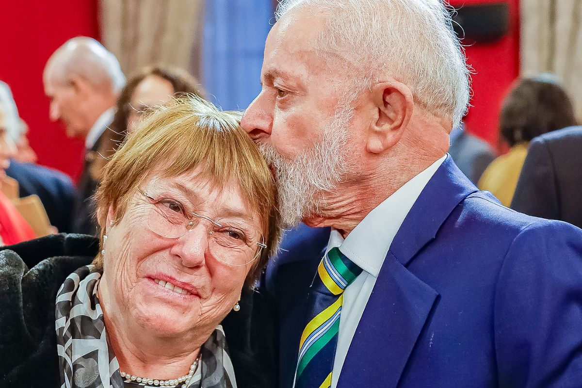 Quem é Michelle Bachelet, candidata à secretária-geral da ONU apoiada por Lula?