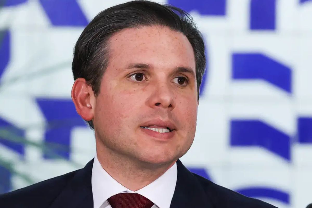 Hugo Motta quer votação da proposta pelo fim da escala 6×1 na Câmara ainda em maio