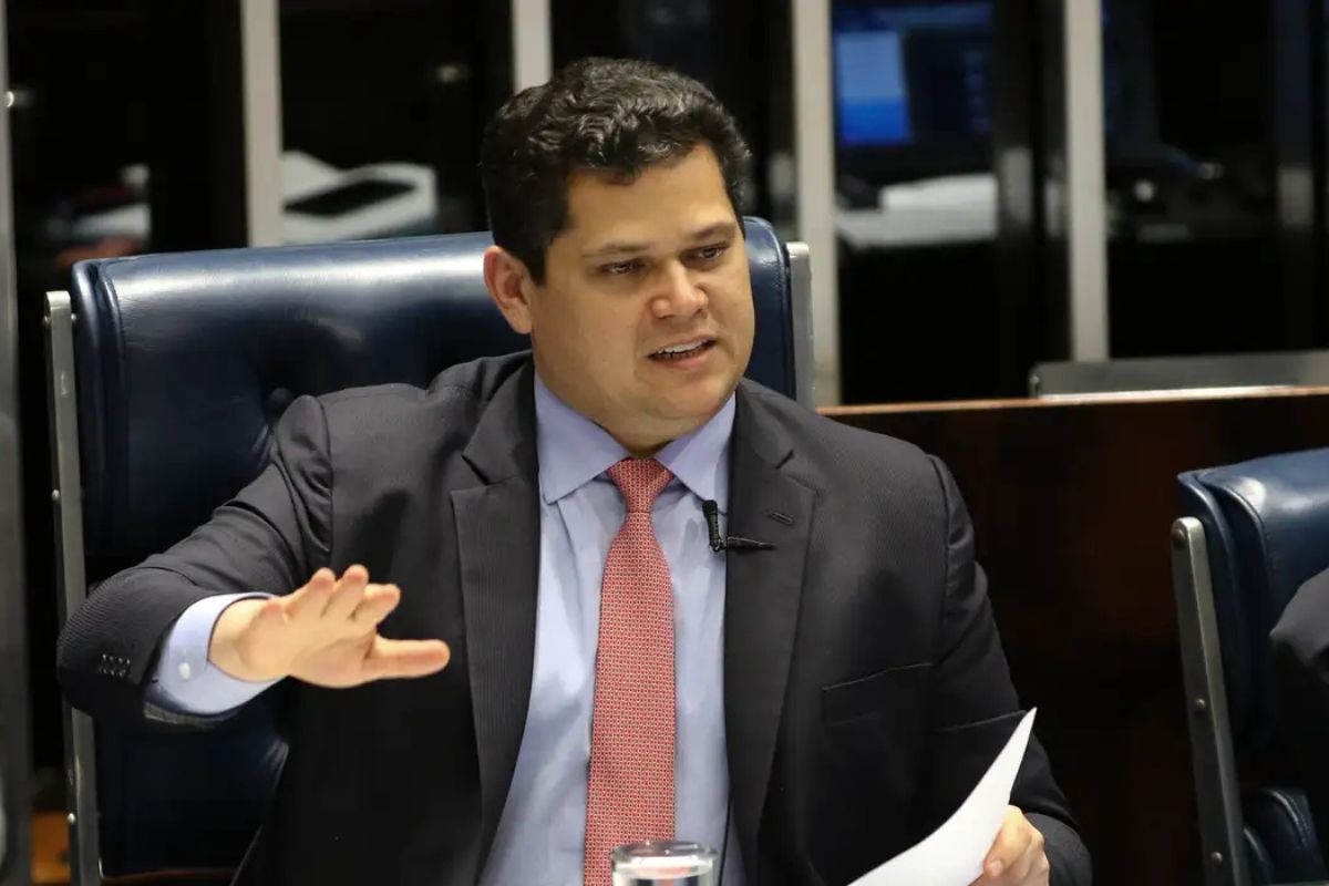 O agrado de Davi Alcolumbre ao Superior Tribunal de Justiça