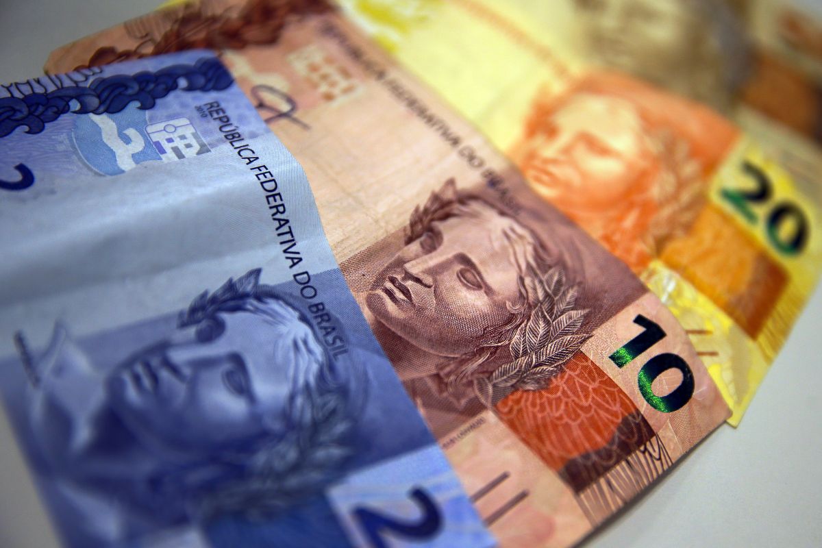 Arrecadação federal bate recorde em janeiro; confira os números