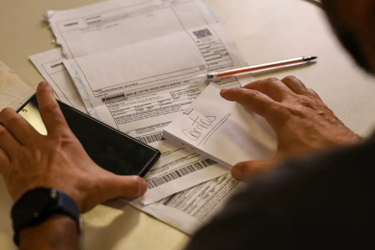 Isenção do IR para salários de até R$ 5 mil entra em vigor neste mês