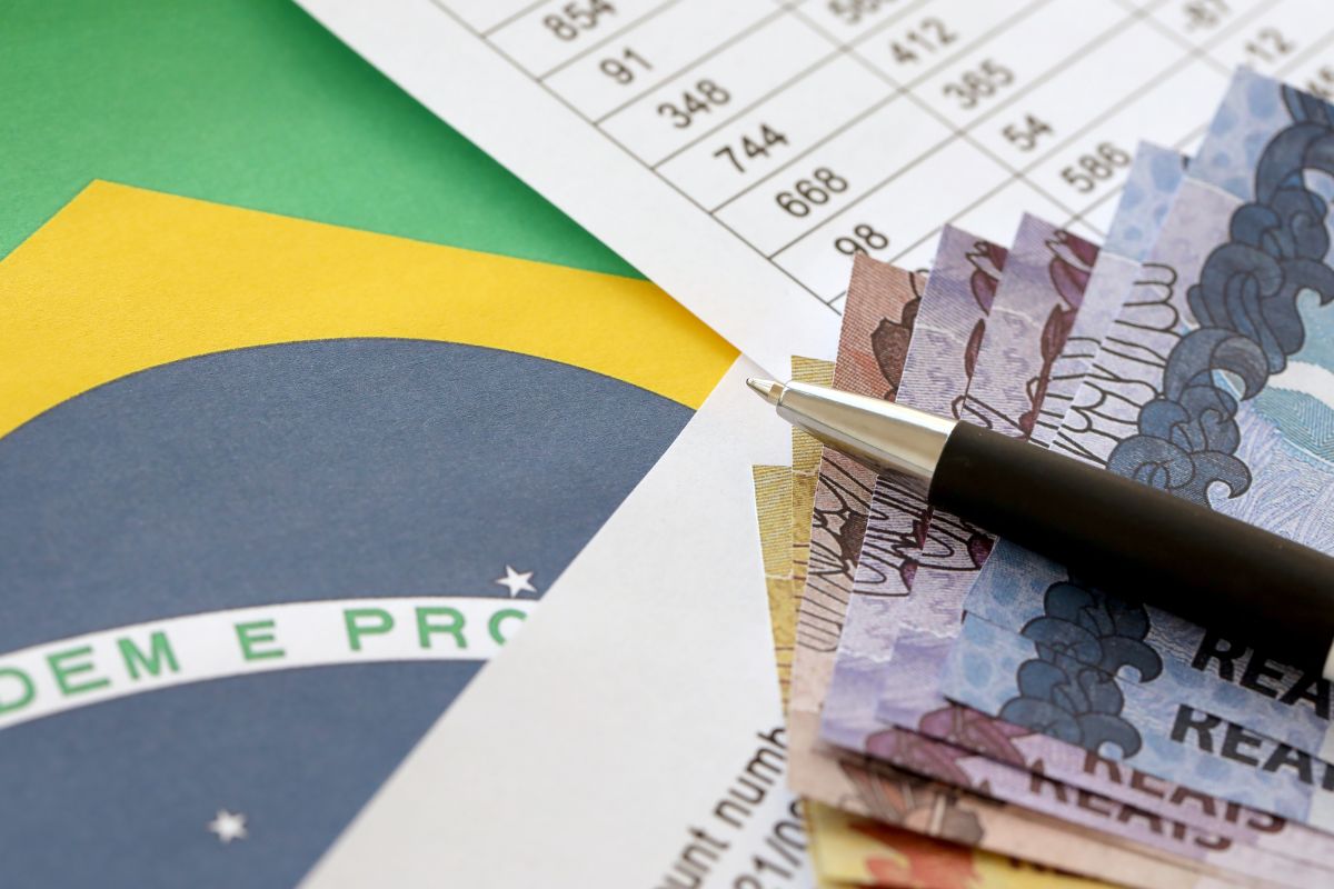 Gastos da máquina pública voltam a crescer e alcançam R$ 72,7 bilhões com despesas administrativas
