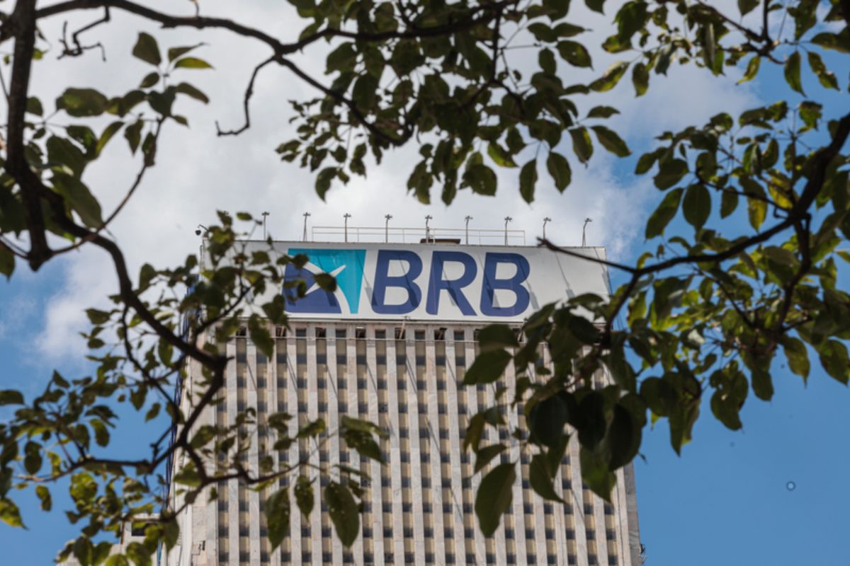 Quem vai pagar a conta da crise no BRB?