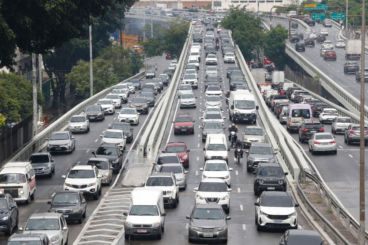 Saiba quando o rodízio de veículos será retomado em SP