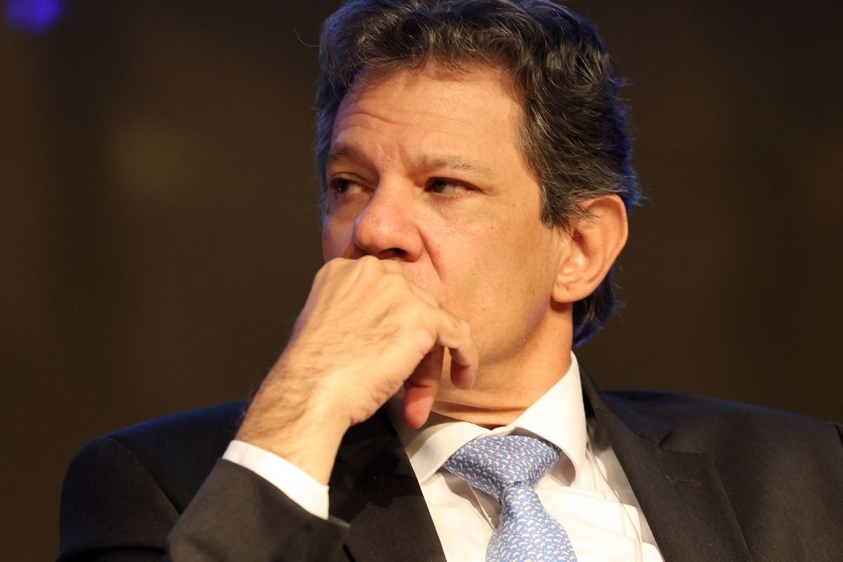 Haddad sinaliza saída do Ministério da Fazenda e descarta disputar eleições