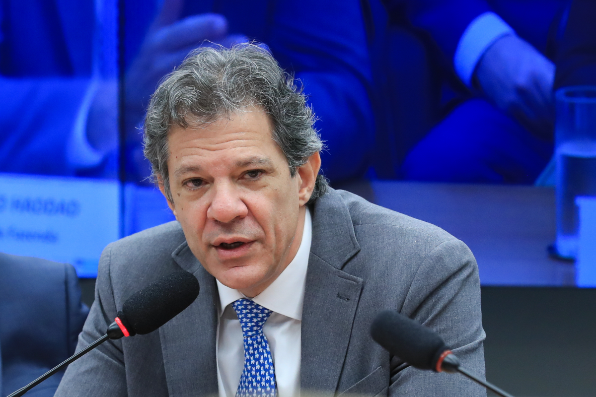 Haddad leva aos EUA investigações sobre fundos constituídos no país