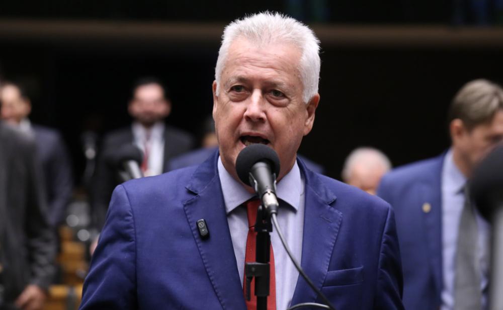 Rollemberg rebate Ibaneis e diz que CPI do Master é “busca da verdade”