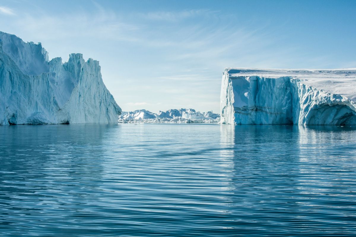 Groenlândia e a Antártica frente a frente
