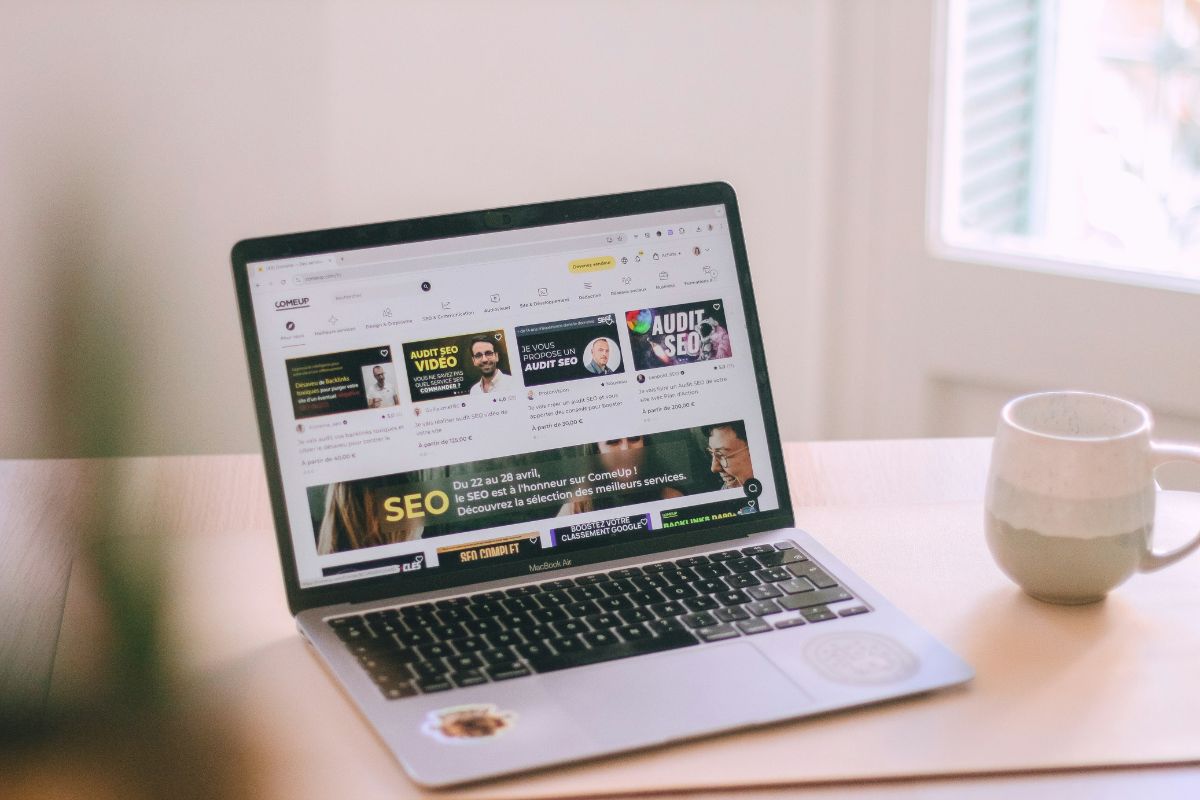 Internet lidera o mercado publicitário em 2026, segundo pesquisa