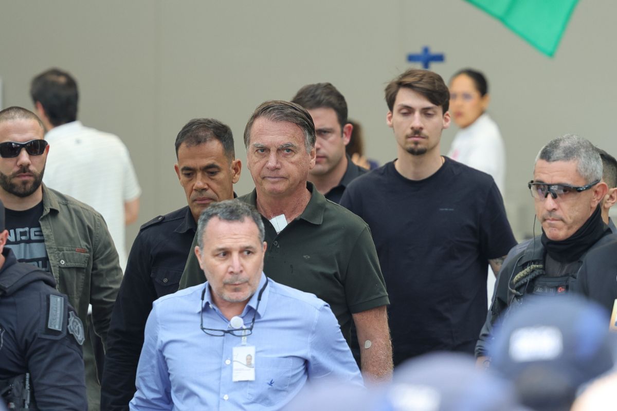 PF relata alterações neurológicas em exame de Bolsonaro