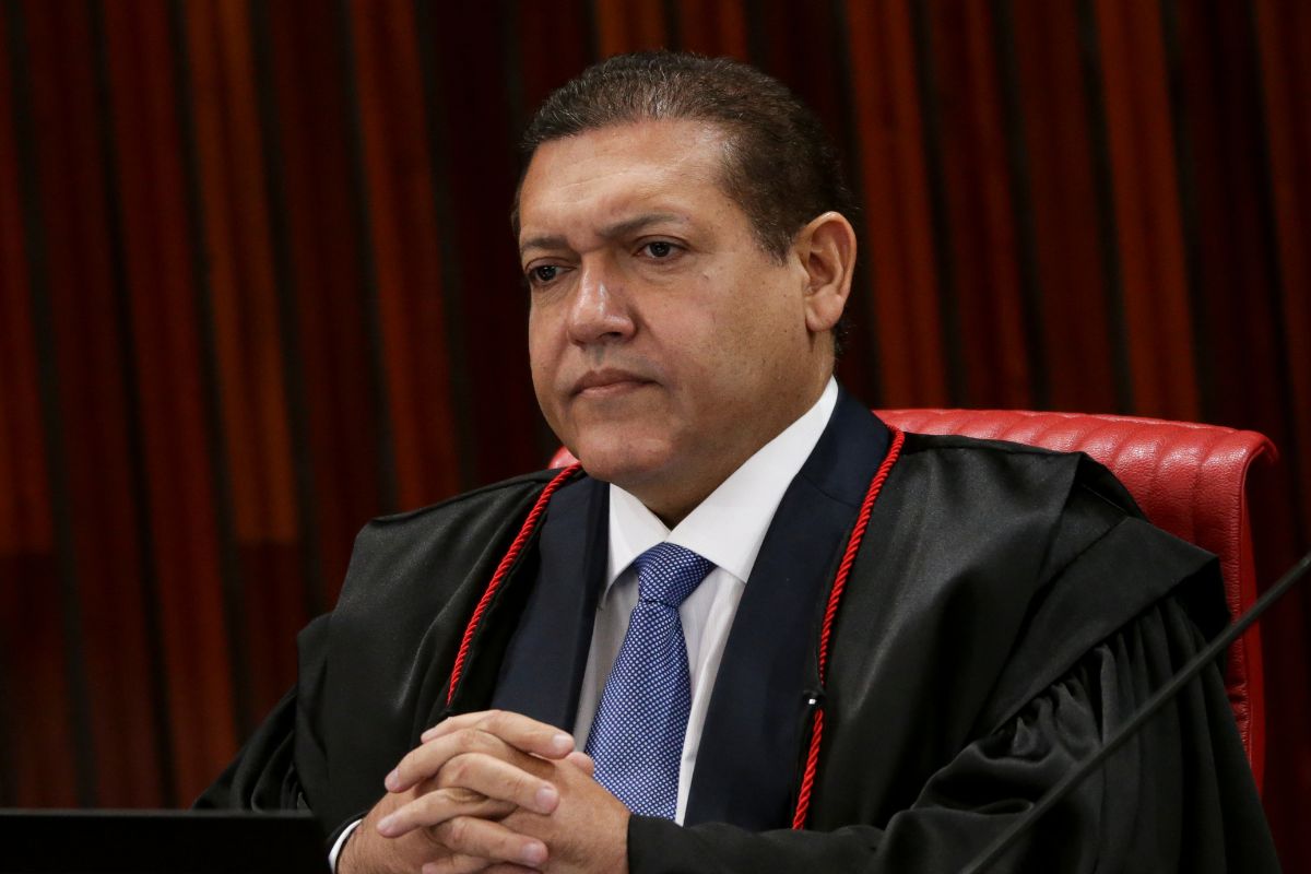 Nunes Marques deve assumir presidência do TSE em breve; conheça sua trajetória