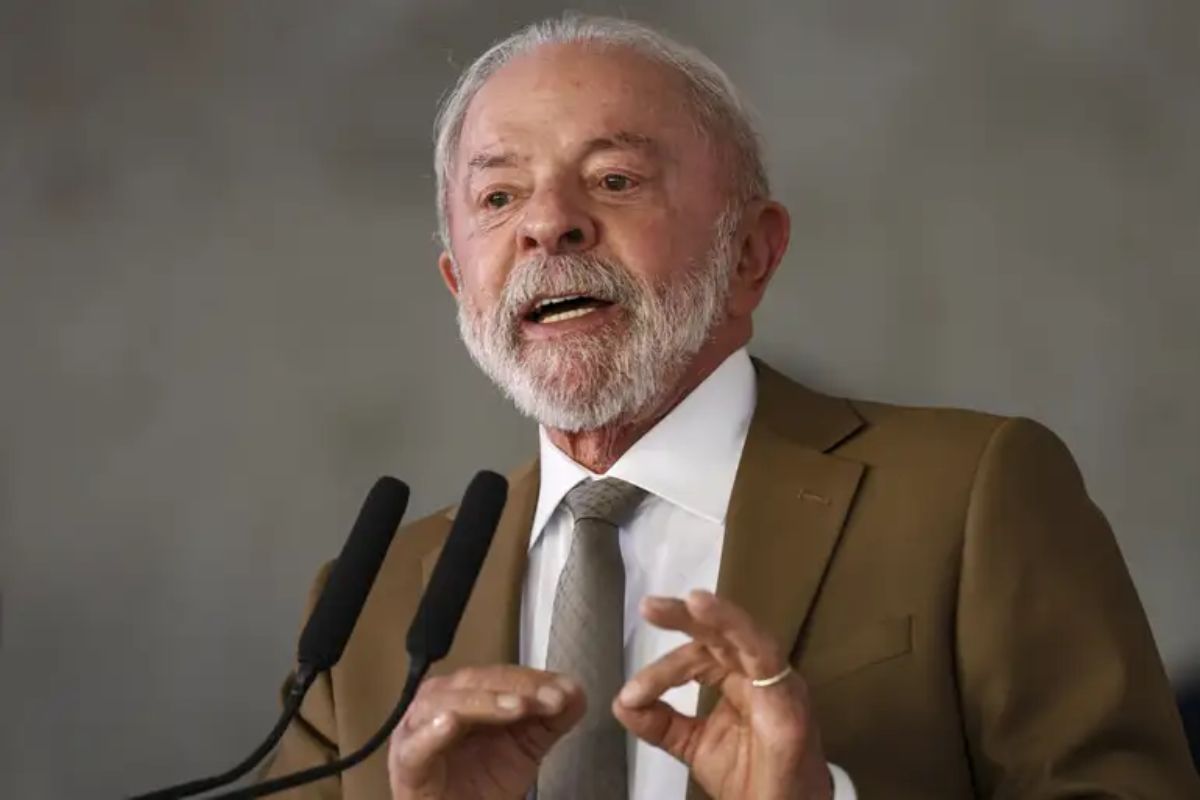 Lula avalia abrir uma nova estatal para diminuir o valor dos combustíveis no Brasil; entenda a proposta