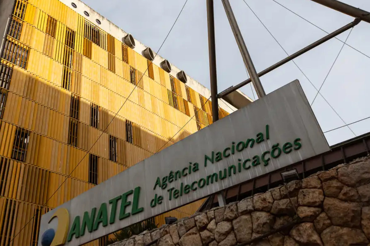 Anatel empossa dois novos conselheiros para mandatos até 2029