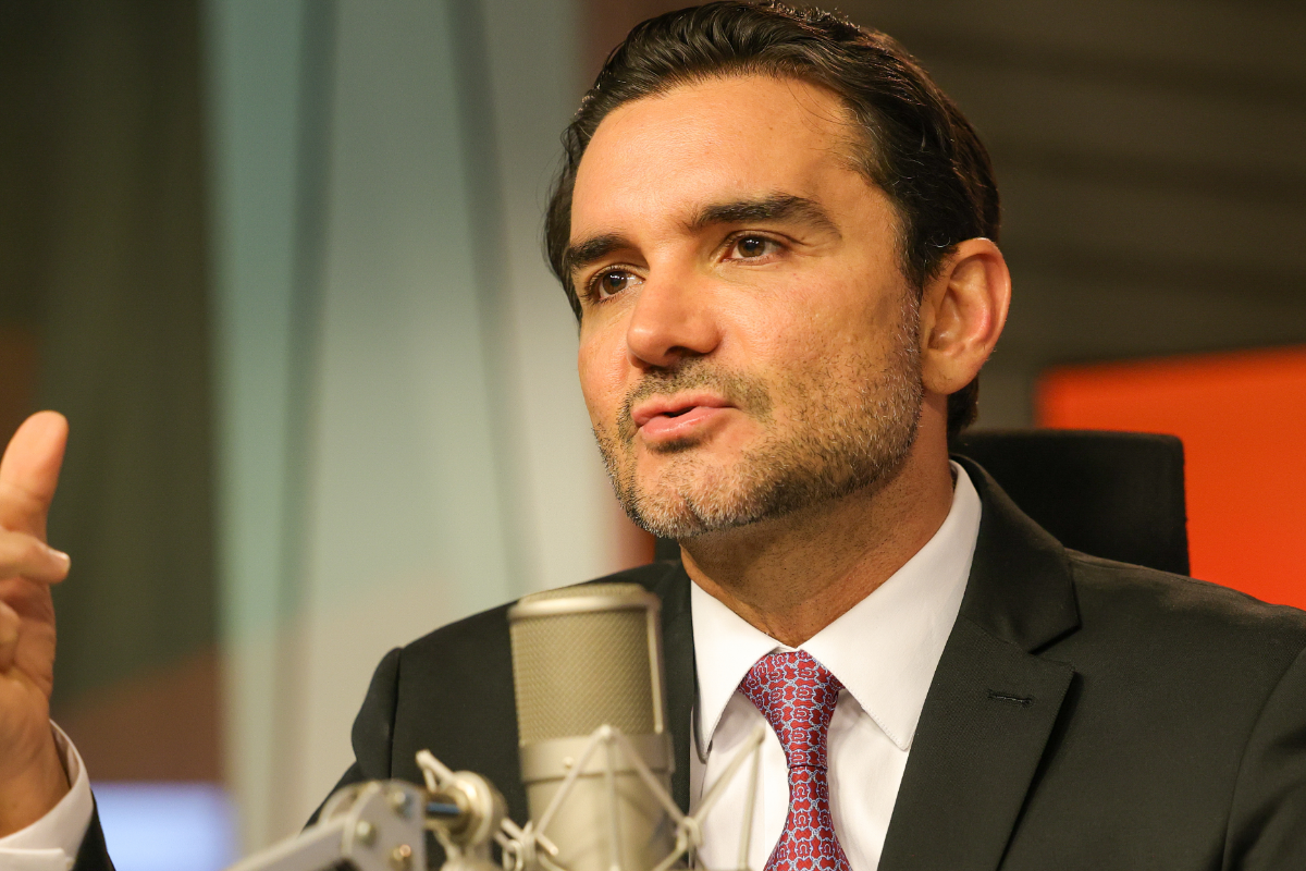 Ministro do atual governo; conheça o autor da proposta da PEC da Blindagem