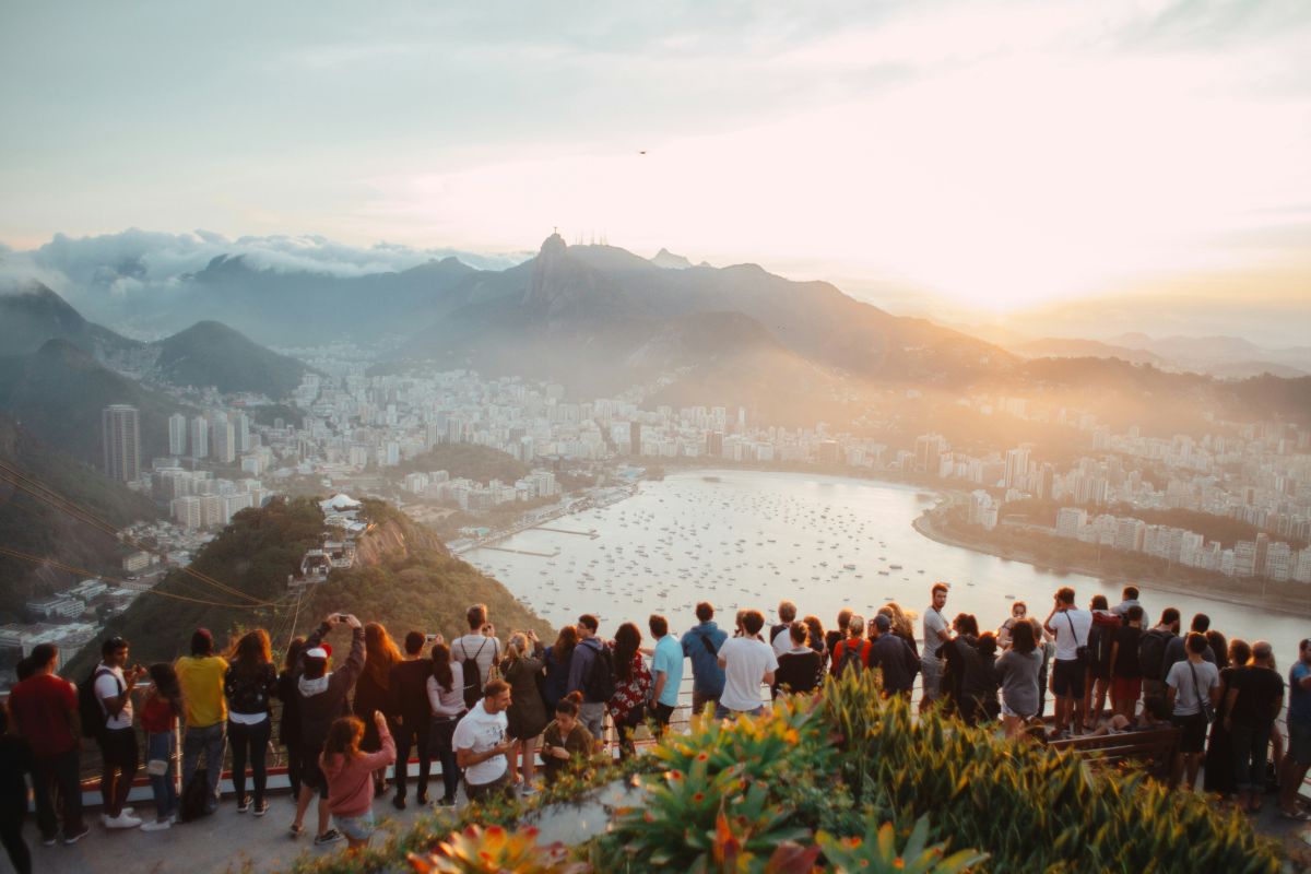 Turismo no Brasil atinge recorde de crescimento em 2025