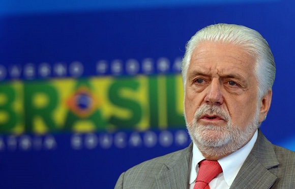 Empresa investigada por lavar dinheiro do PCC comprou ingressos para Jaques Wagner