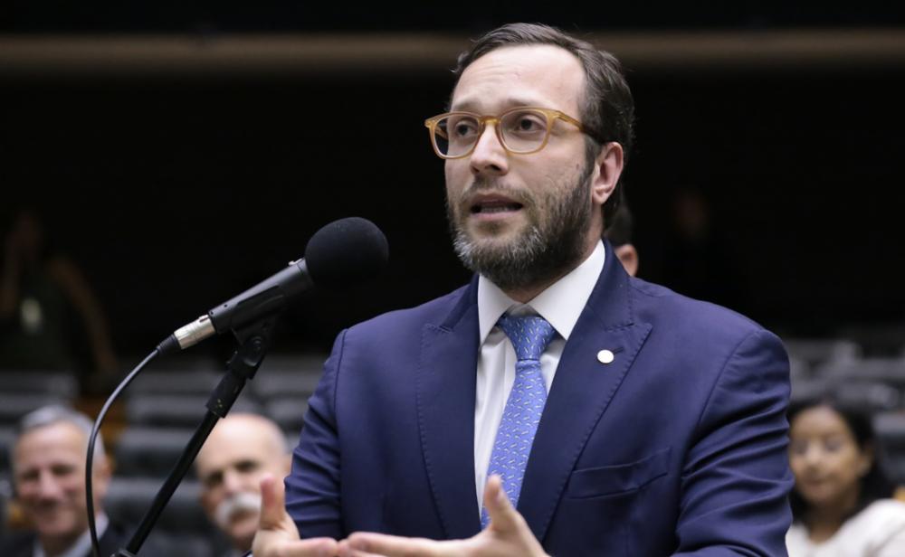 Presidente da Comissão de Relações Exteriores da Câmara promete ofício de congratulações a Trump