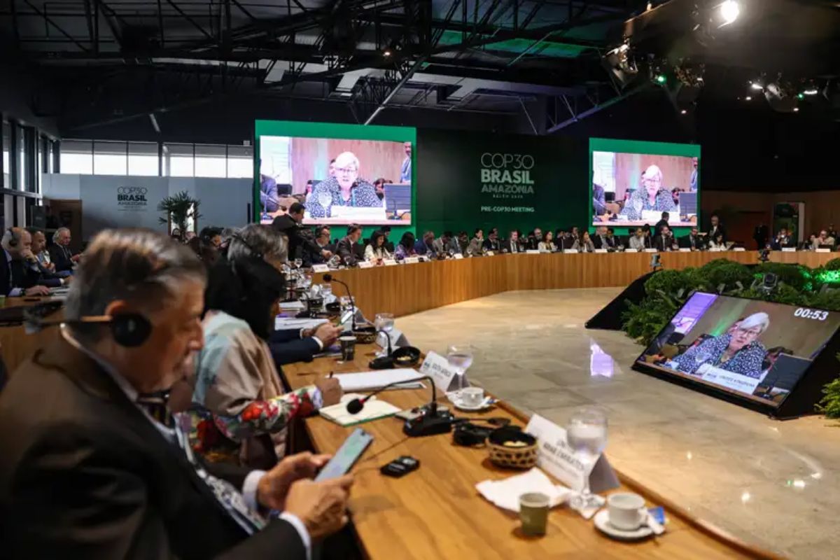 COP30: saiba como evento define metas globais e papel do Brasil no documento final