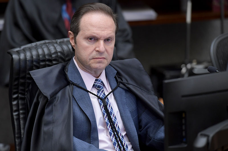 Eventos acadêmicos auxiliam juízes no combate ao crime organizado, diz ministro do STJ