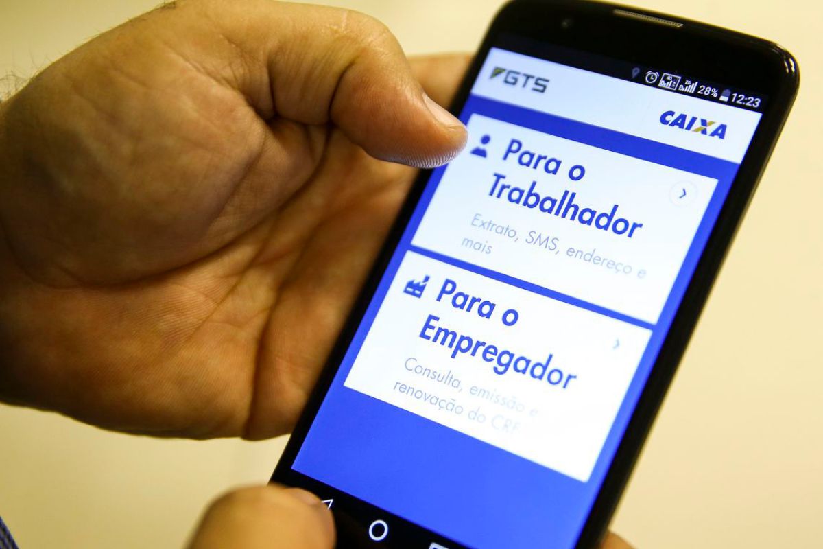 FGTS devolve R$ 1,4 bilhões a trabalhadores, em recuperação histórica