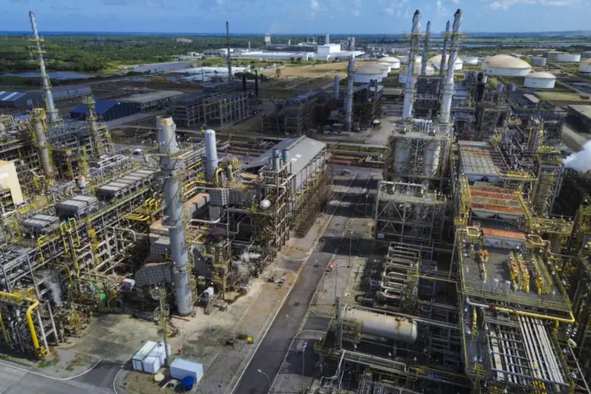 Oceânica Engenharia firma contrato milionário com a Petrobras. O que isso implica?