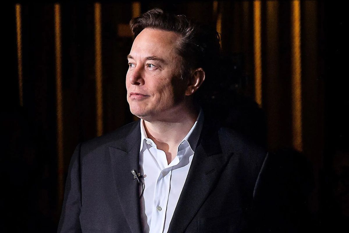 Qual é a estratégia de Elon Musk depois da compra da xAI pela SpaceX?