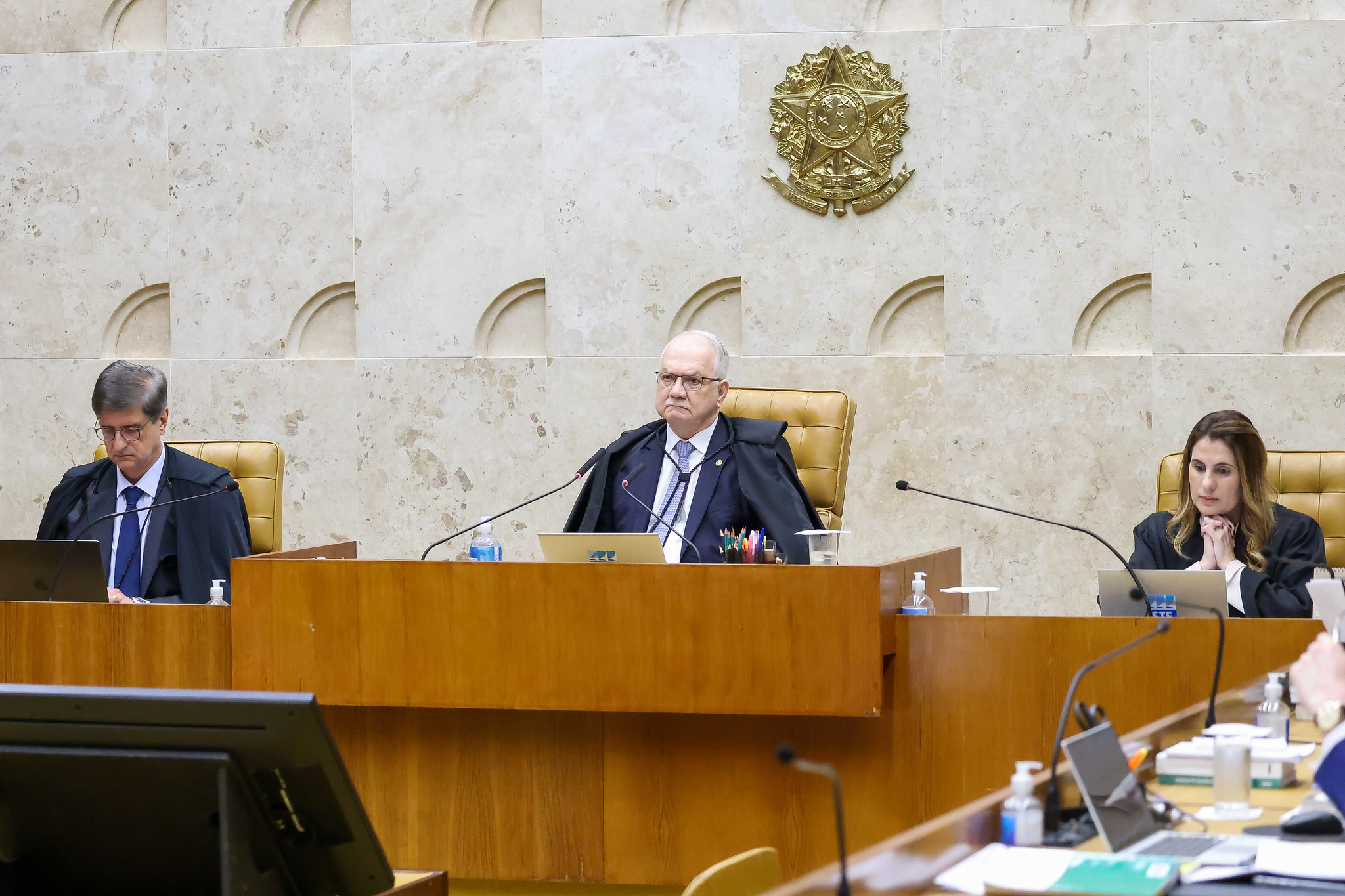 Os 10 mandamentos de Fachin