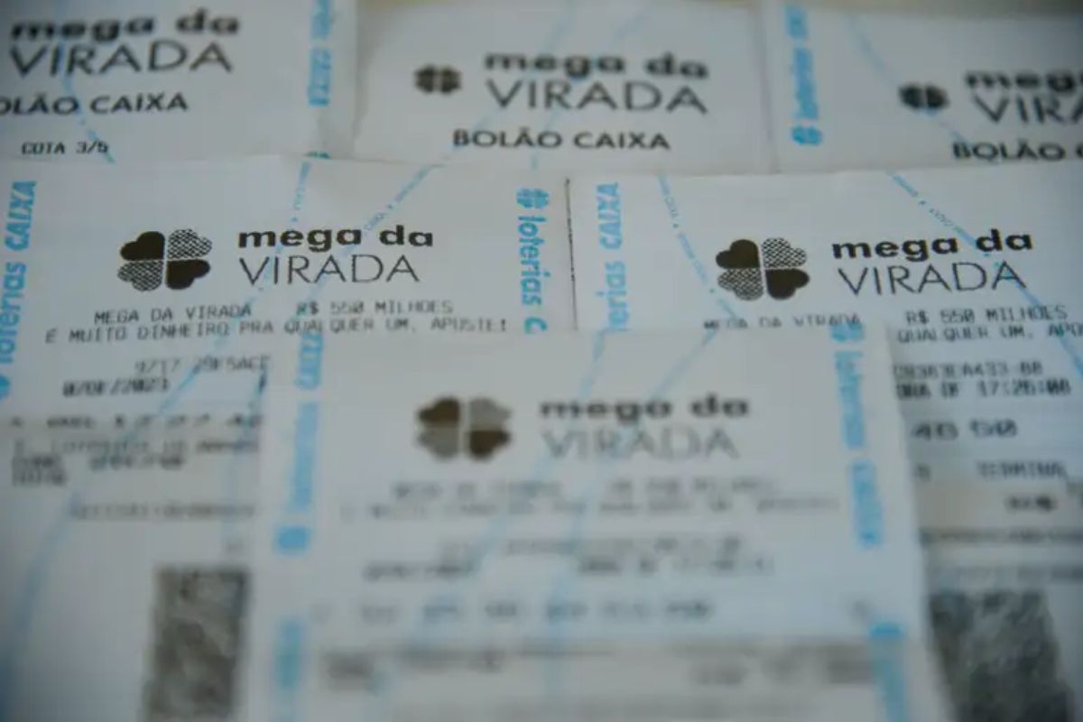Prêmio da Mega da Virada 2025 rende quanto no Tesouro Direto?