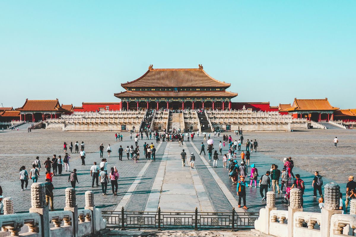China pode superar os EUA? Especialista explica o que impulsionou a potência asiática