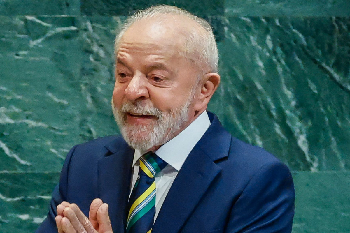 Lula sanciona LDO de 2026 com veto a reajuste do Fundo Partidário