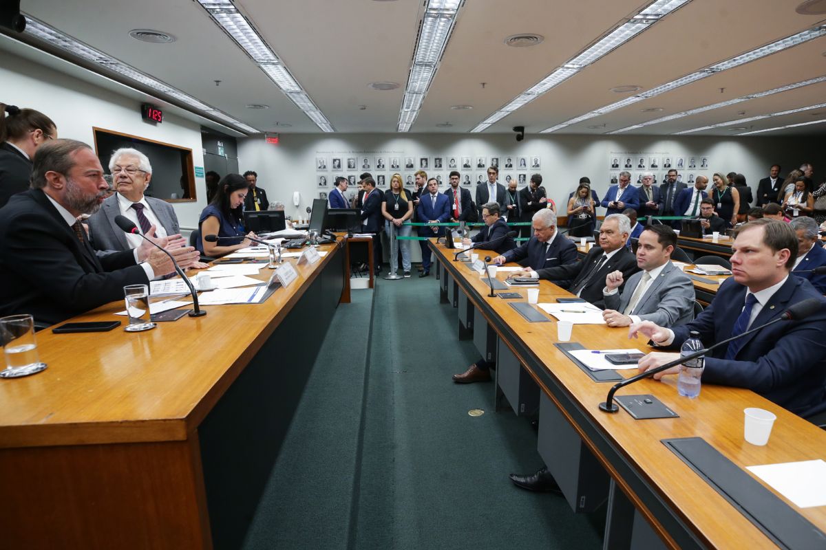 Senado cria grupo para monitorar acordo Mercosul-UE e debate impacto sobre agro, indústria e arrecadação