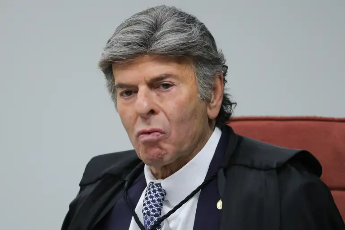 Voto de Fux reacende debate sobre anistia no Congresso