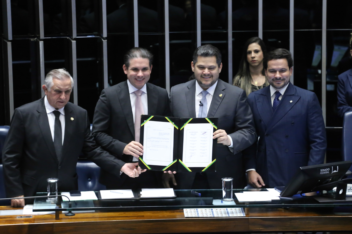 Entenda como os R$ 61 bilhões das emendas parlamentares serão distribuídos
