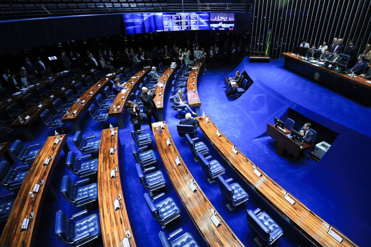 Senado volta a pressionar Meta após falhas em esclarecimentos; entenda