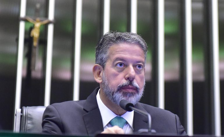 O foco é Arthur Lira