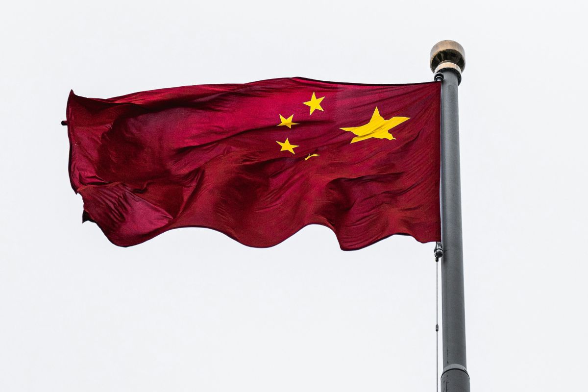 China ultrapassa EUA em aprovação internacional