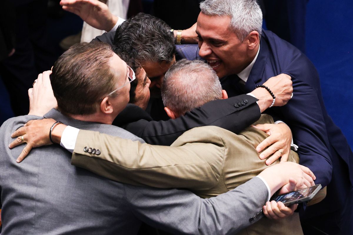Rejeição de Messias impulsiona plano do PL para disputar comando do Senado em 2027