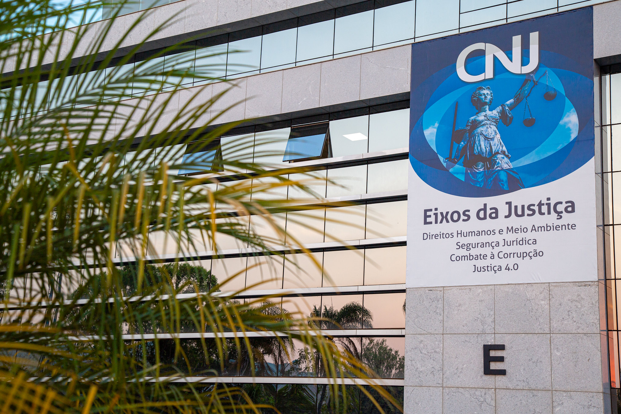 Bancos estão preocupados com as cooperativas de crédito