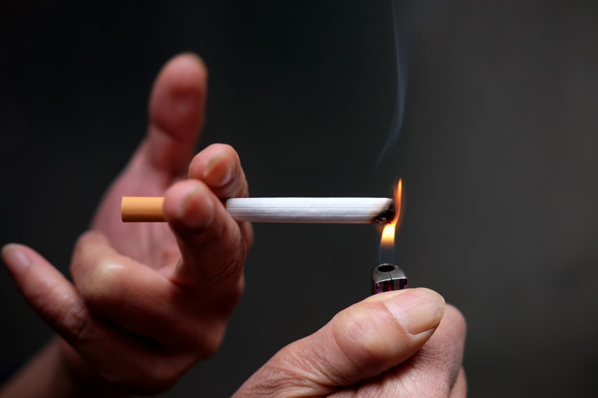 Cigarro vai ficar mais caro para segurar preço do combustível