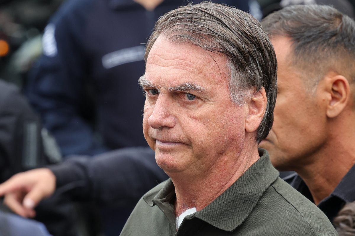 Morning Call: pedido de prisão domiciliar de Jair Bolsonaro aguarda parecer da PGR