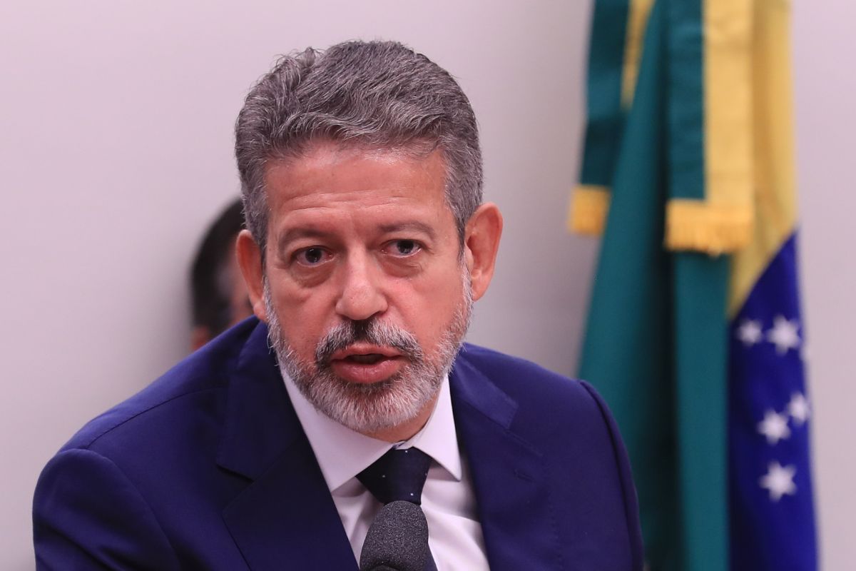 Depoimentos à PF apontam envolvimento de ex-assessora de Lira em esquema de emendas para Alagoas