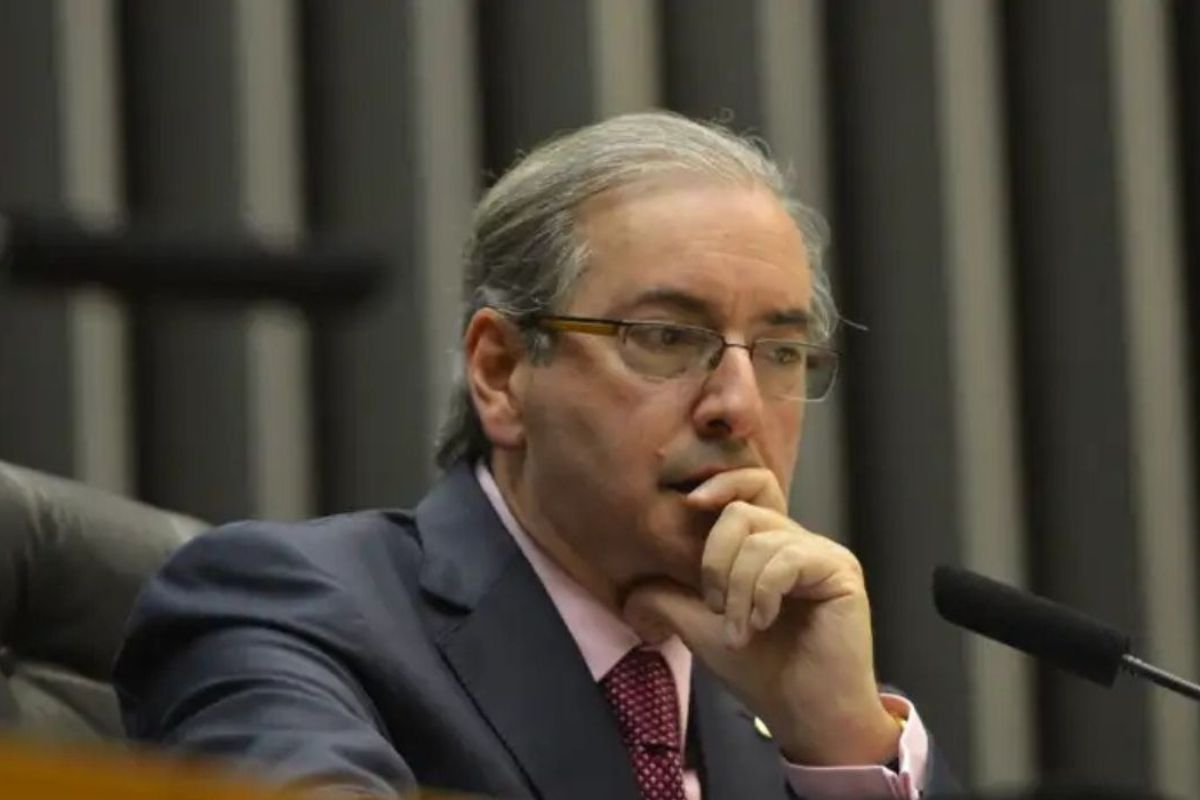 Operação Transparência: Dino manda suspender R$ 6 milhões de Eduardo Cunha