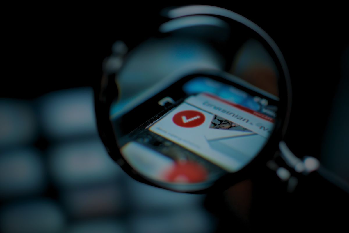 Aumento de fake news afasta cidadãos das instituições