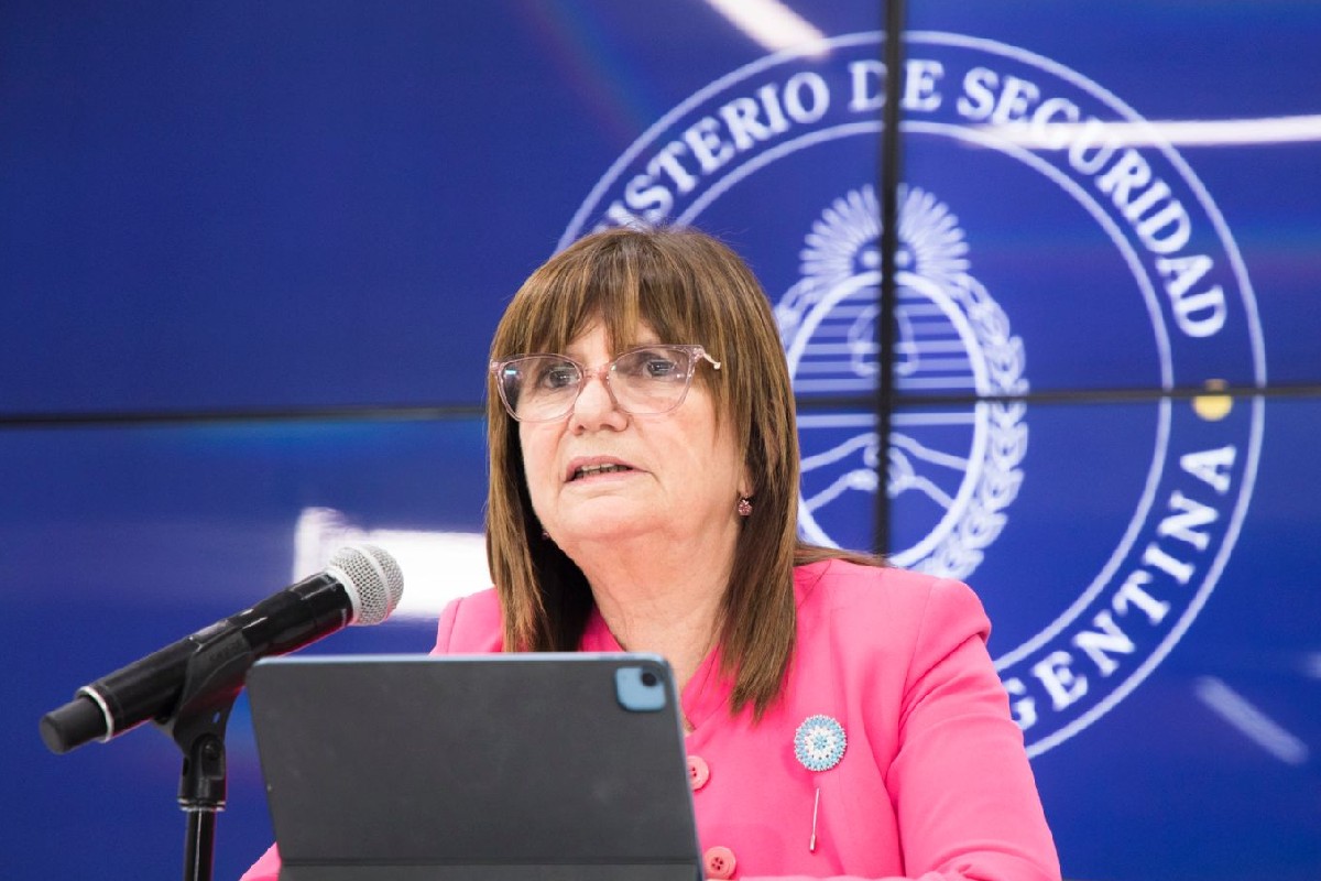 O Pato levanta voo