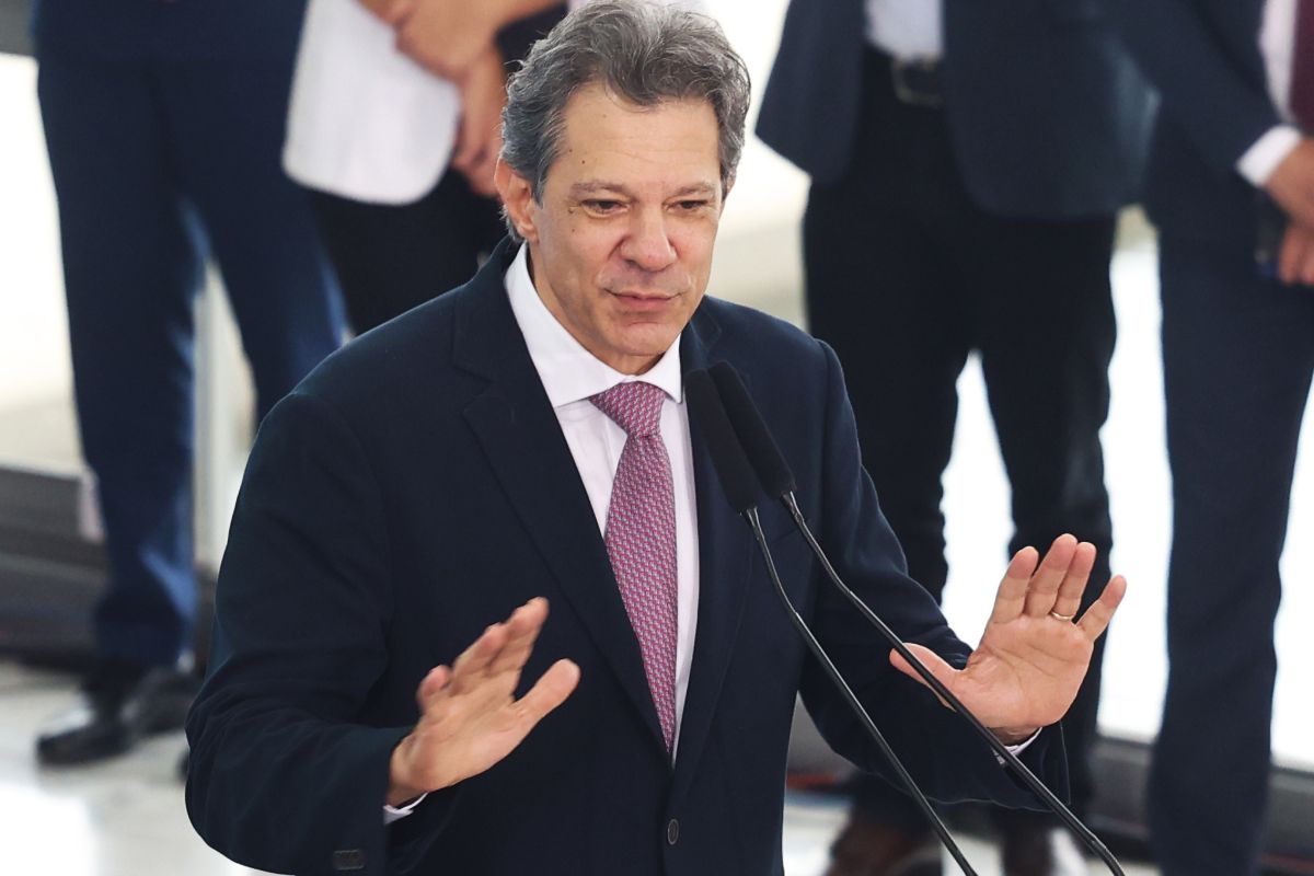 Haddad entre o protagonismo e o risco: o projeto de liderança pós-PT