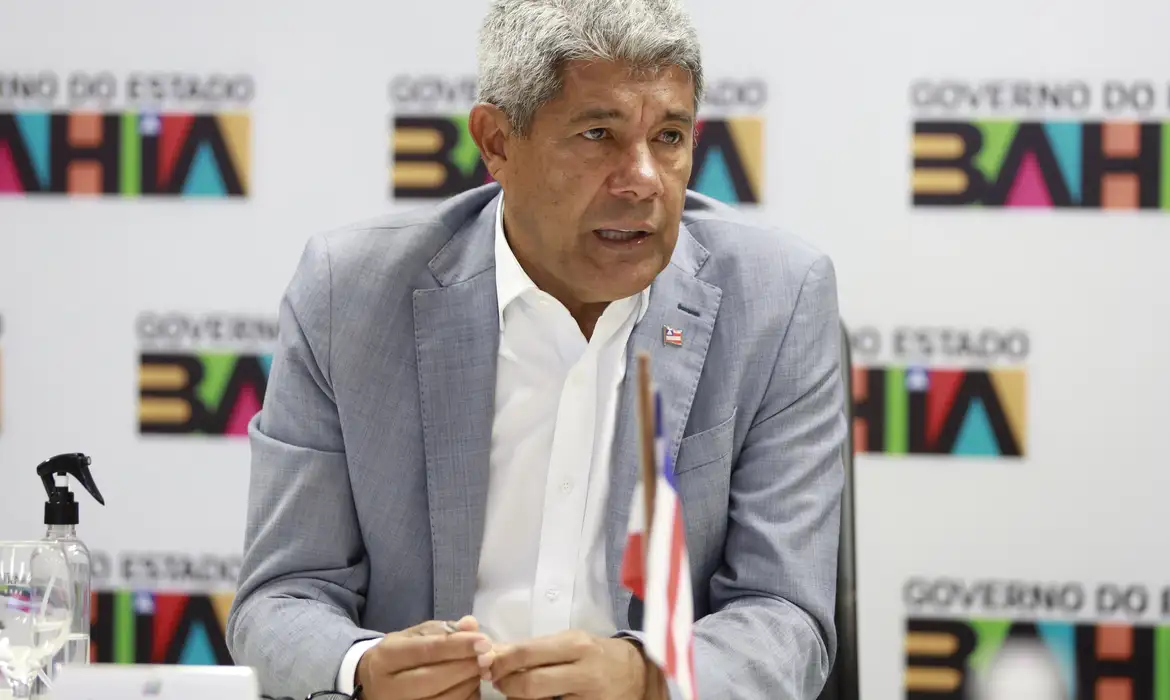Operação Overclean: Jerônimo diz confiar em Félix Mendonça e espera esclarecimentos