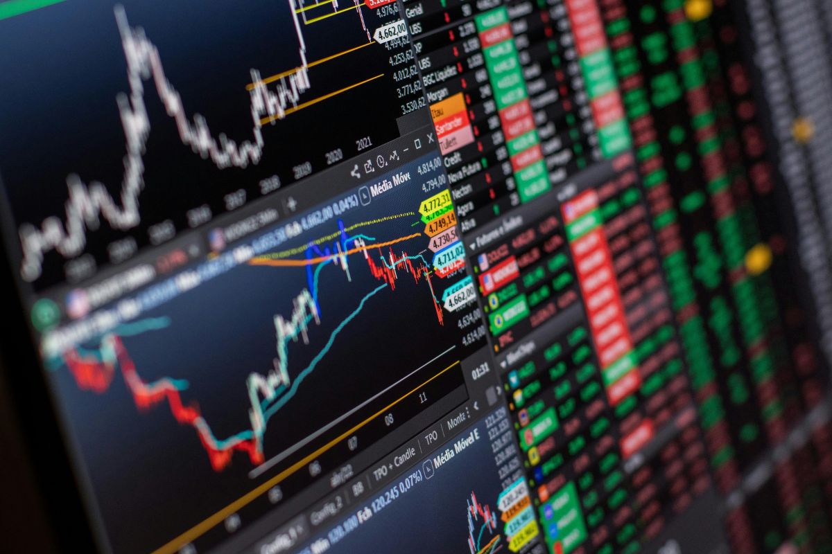 Ibovespa avança nesta quarta (07) e mantém sequência positiva