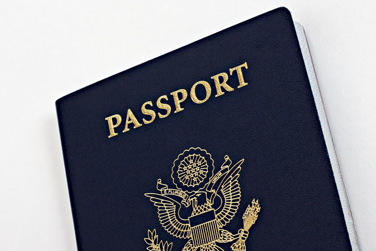Vistos de imigração aos EUA recuam e o impacto pode ser maior ao PIB americano